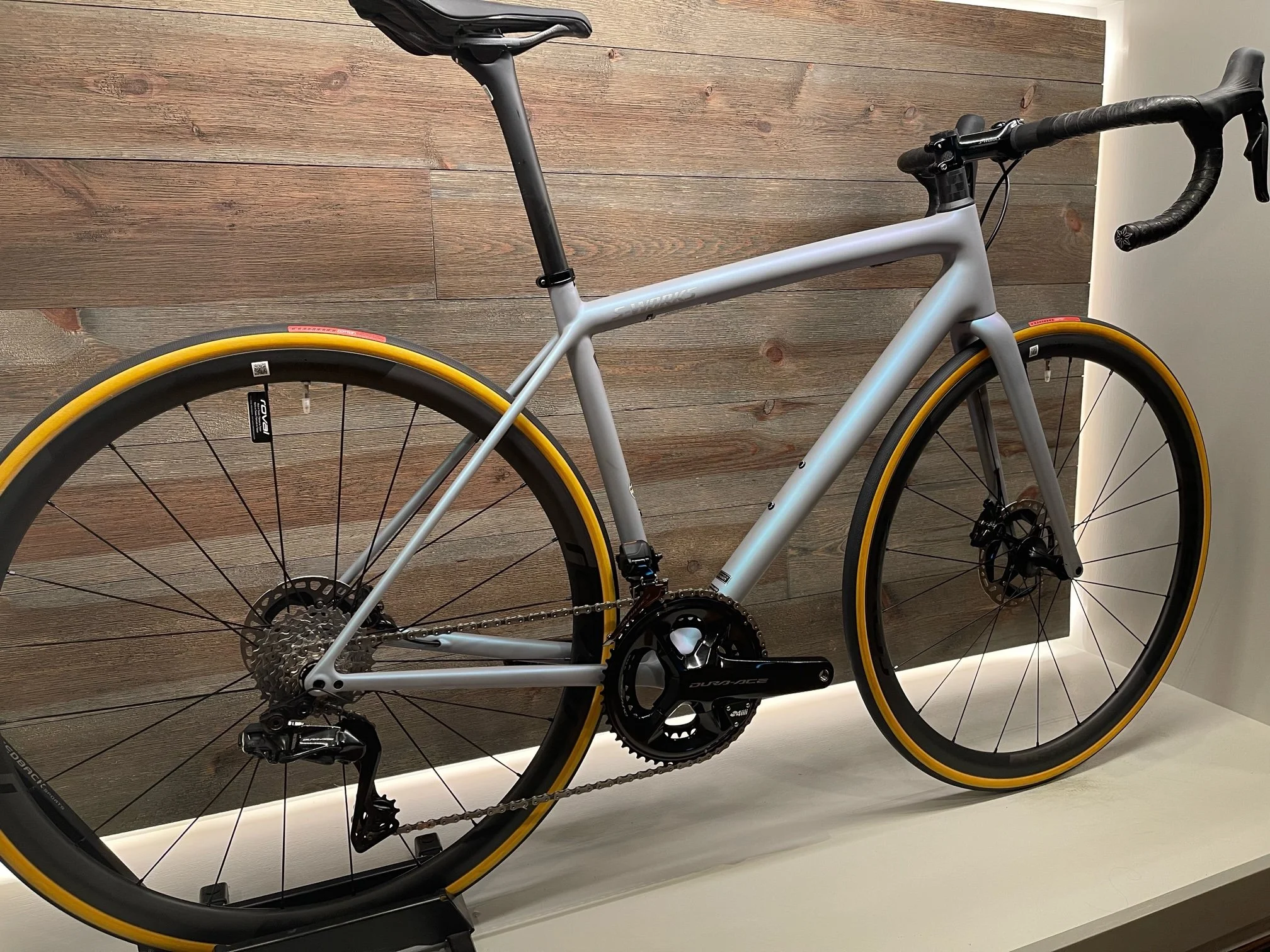 初代　S-WORKS AETHOS フレーム　54サイズ 54cm Specialized S-Works Aethos — Bike Fitting | BioWheels